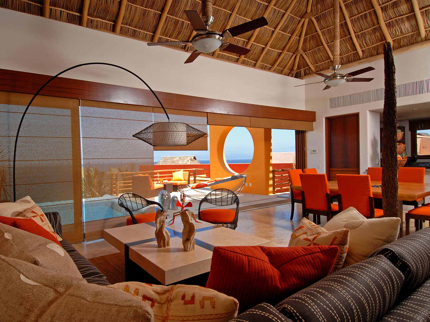 Arquitectos, residencial y construcción