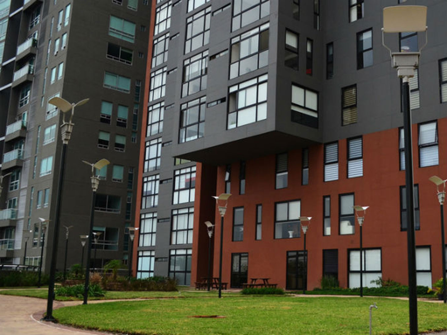 Arquitectos, residencial y construcción